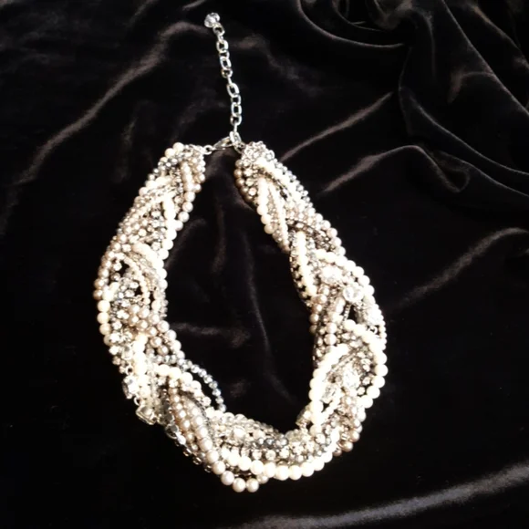 Chico's Twisted Pearl and Silver Necklace - Picture 7 of 8
